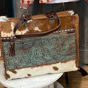 NWT Juniper Cowhide & Leather Weekender